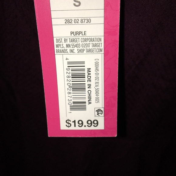 Sleeveless top in Plum - Picture 4 of 6